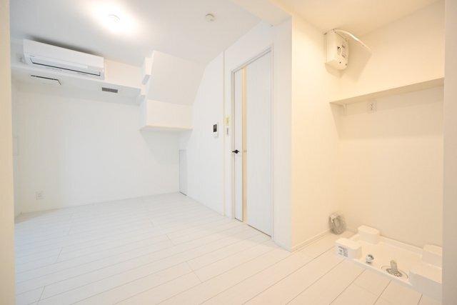Ｔｈｅ　Ｒｅｓｉｄｅｎｃｅ　Ｎｉｈｏｎｂａｓｈｉ リビング
