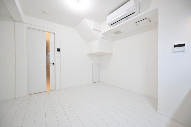 Ｔｈｅ　Ｒｅｓｉｄｅｎｃｅ　Ｎｉｈｏｎｂａｓｈｉ リビング
