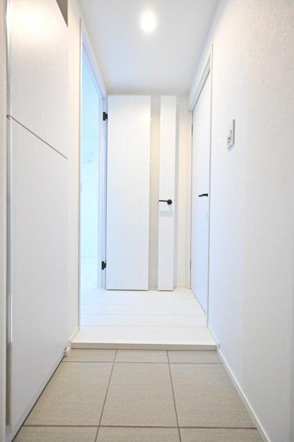 Ｔｈｅ　Ｒｅｓｉｄｅｎｃｅ　Ｎｉｈｏｎｂａｓｈｉ 玄関