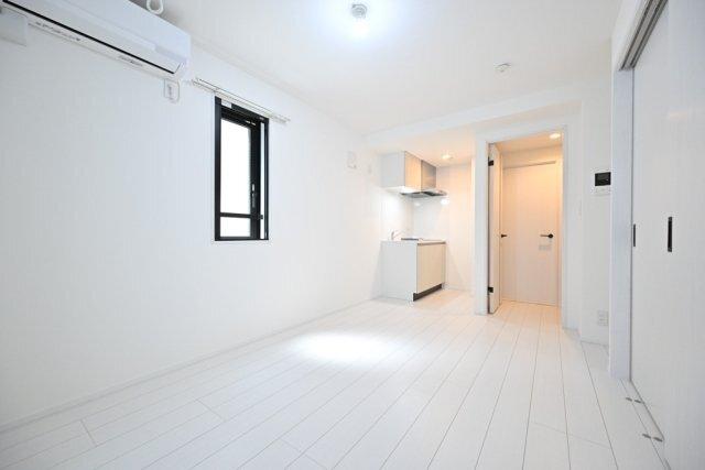 Ｔｈｅ　Ｒｅｓｉｄｅｎｃｅ　Ｎｉｈｏｎｂａｓｈｉ リビング