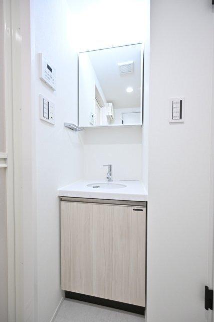 Ｔｈｅ　Ｒｅｓｉｄｅｎｃｅ　Ｎｉｈｏｎｂａｓｈｉ 洗面