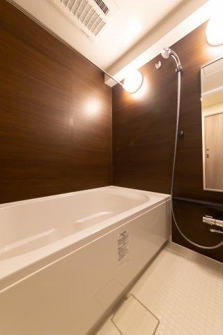 プラウドフラット浅草トレサージュ（308） バス／シャワー