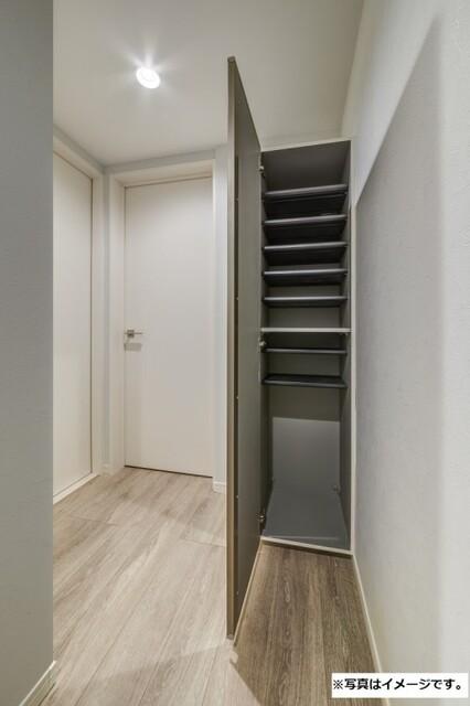 ｒｏｂｏｔ　ｈｏｍｅ　柴又（102） 玄関
