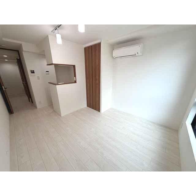 LUORE千鳥町（0301） リビング
