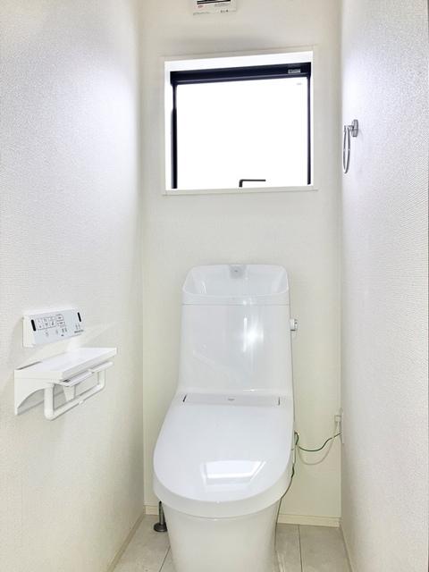 丸山戸建（1） トイレ