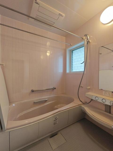 桜川２丁目戸建貸家（1） バス／シャワー