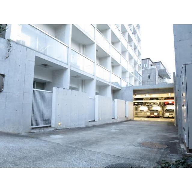 イプセ学芸大学（0402） 室内