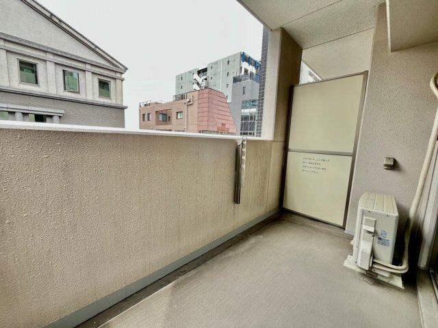 グローべル　ザ・リミテッド四ツ谷（504） バルコニー