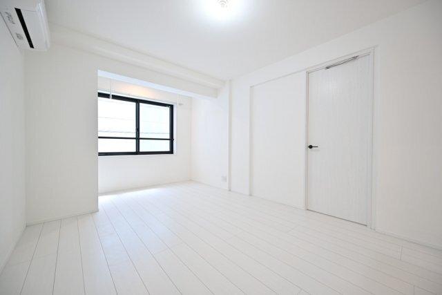 Ｔｈｅ　Ｒｅｓｉｄｅｎｃｅ　Ｎｉｈｏｎｂａｓｈｉ リビング