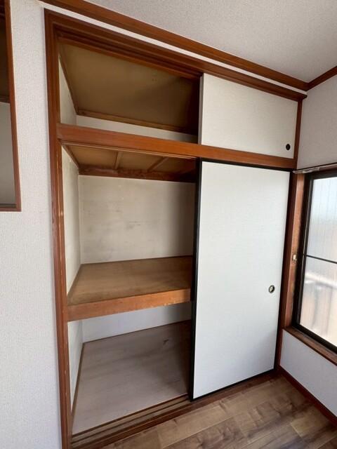 高新ハウス（201号室） 収納