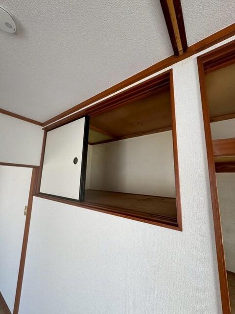 高新ハウス（201号室） 収納