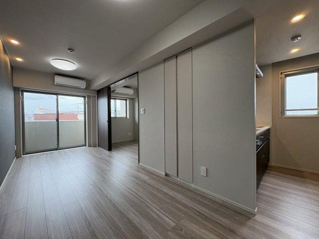 コンシェリア目黒本町 ＴＨＥ ＲＥＳＩＤＥＮＣＥ（501） リビング