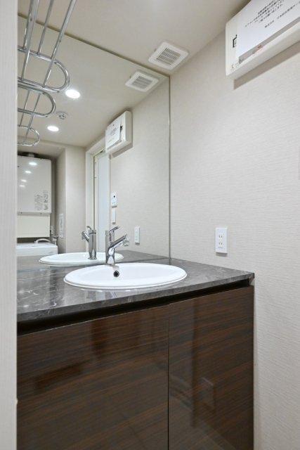 Apartment小石川後楽園 洗面