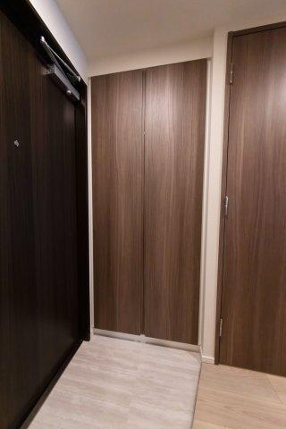 プラウドフラット浅草アベニュー（1303） 玄関