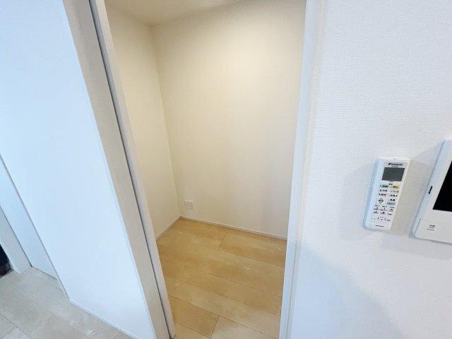 プレミア亀有（502） 室内