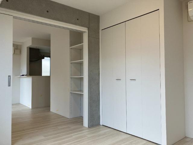 新宿区舟町マンション リビング