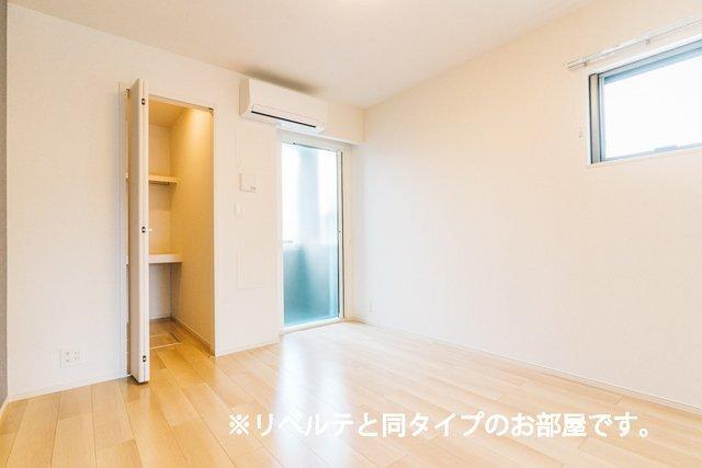 レジデンス　マイ（101） 室内