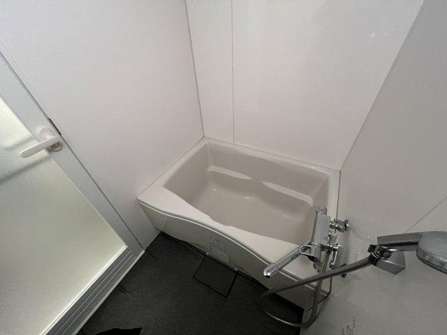 ADW Residence 西新宿（0201） バス／シャワー