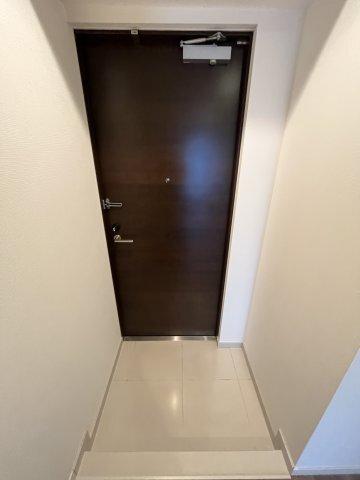 ADW Residence 西新宿（0201） 玄関