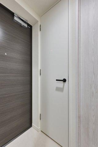 プラウドフラット日本橋馬喰町（301） 玄関