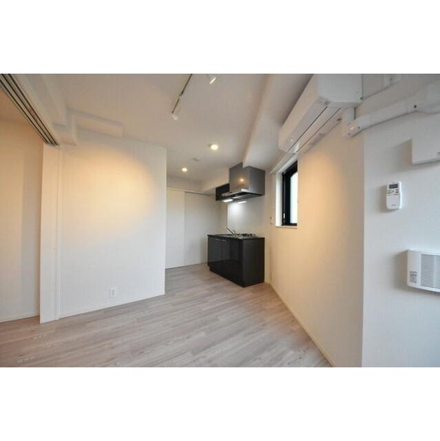 ミレドゥーエ新宿中落合（0403） 室内