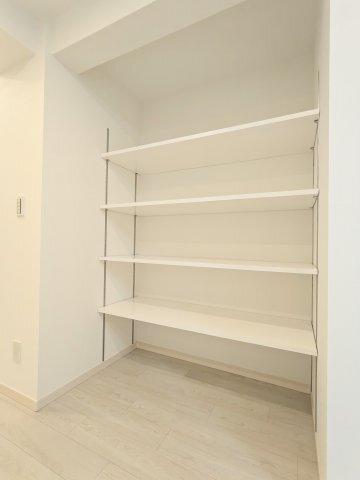 セレヌコート新江古田（0102） 収納