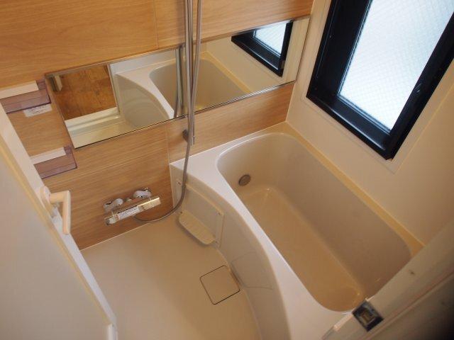 VERT COURT OGIKUBO EAST（401） バス／シャワー