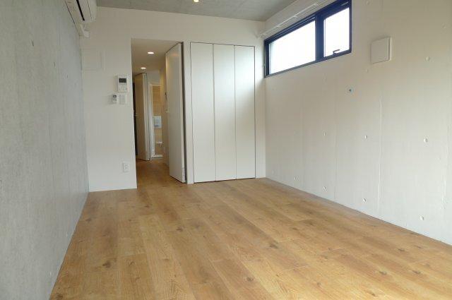 VERT COURT OGIKUBO EAST（401） リビング