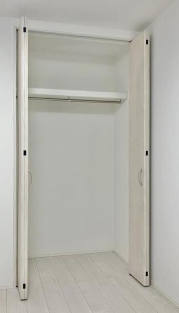 和泉戸建（1） 収納