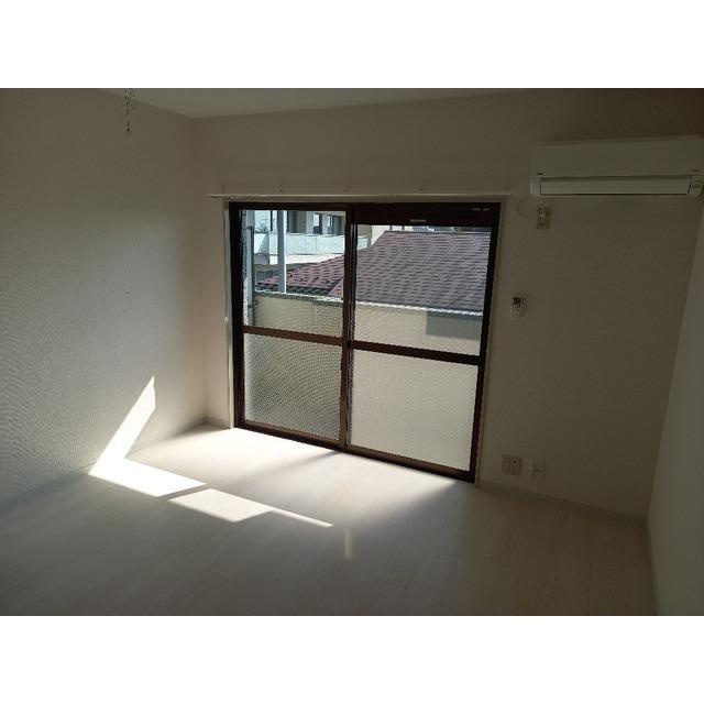 第2成城島田マンション（302） リビング