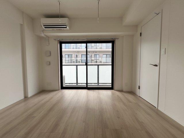 GRAN PASEO上野御徒町（401） リビング
