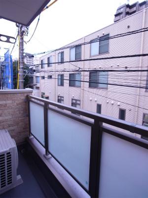 リブリ・外苑東四谷HOUSE バルコニー