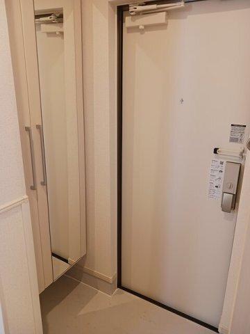 アンソレイユ（103） 玄関