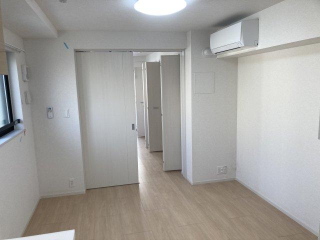 Leaf Village 新宿若松（406） リビング