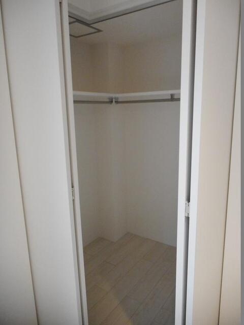 LAPiS COURT YOTSUYA（301号室） 収納