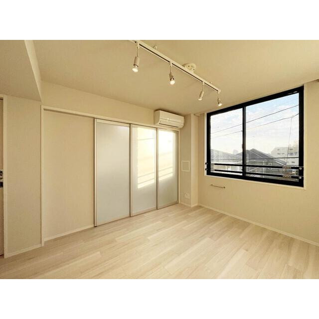 ラ・ペルラ下北沢（0302） 室内