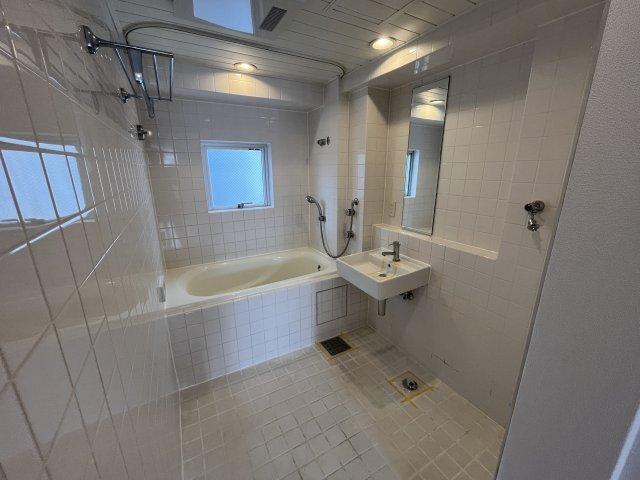 港区麻布十番マンション バス／シャワー