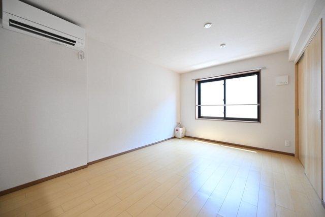 ＣＥＮＴＲＡＬ　ＧＡＲＤＥＮ　ＲＥＳＩＤＥＮＣＥ　ＴＯＫＹＯ リビング