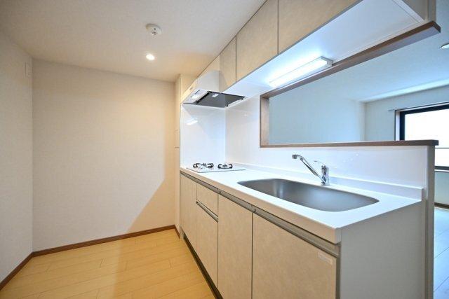 ＣＥＮＴＲＡＬ　ＧＡＲＤＥＮ　ＲＥＳＩＤＥＮＣＥ　ＴＯＫＹＯ キッチン