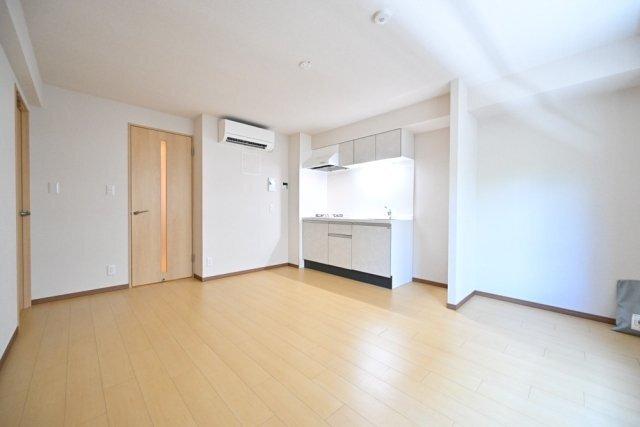 ＣＥＮＴＲＡＬ　ＧＡＲＤＥＮ　ＲＥＳＩＤＥＮＣＥ　ＴＯＫＹＯ リビング