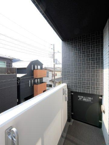 プレミアムキューブ大岡山DEUX 室内