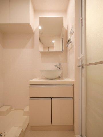 PREMIUM CUBE G 三軒茶屋 室内