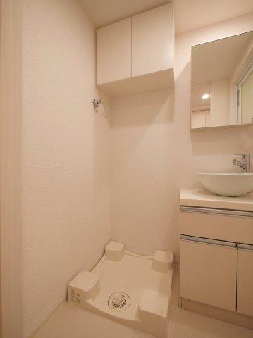 PREMIUM CUBE G 三軒茶屋 室内