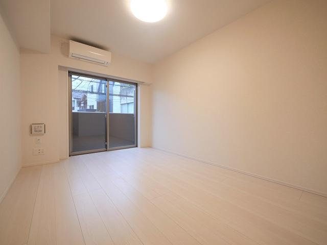 PREMIUM CUBE G 三軒茶屋 室内