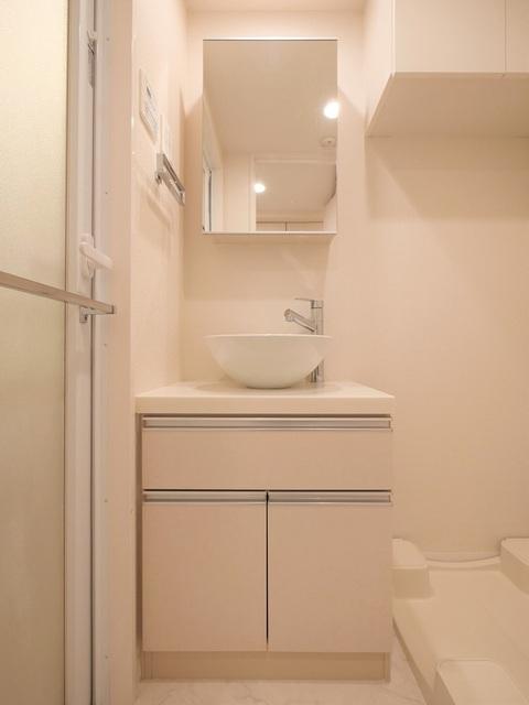 PREMIUM CUBE G 三軒茶屋 室内