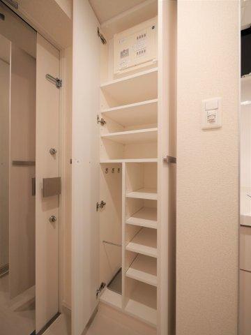 PREMIUM CUBE G 三軒茶屋 室内
