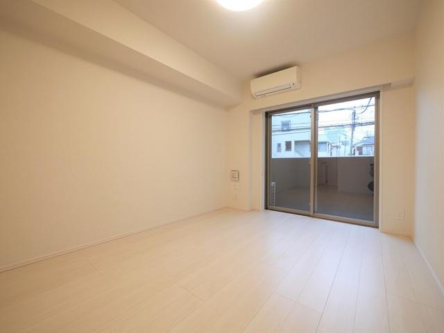 PREMIUM CUBE G 三軒茶屋 室内