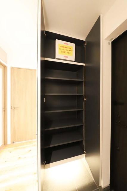 エクセルシオール荏原町 室内