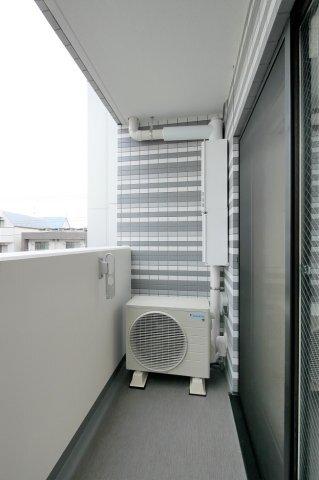 プレミアムキューブ大岡山DEUX 室内