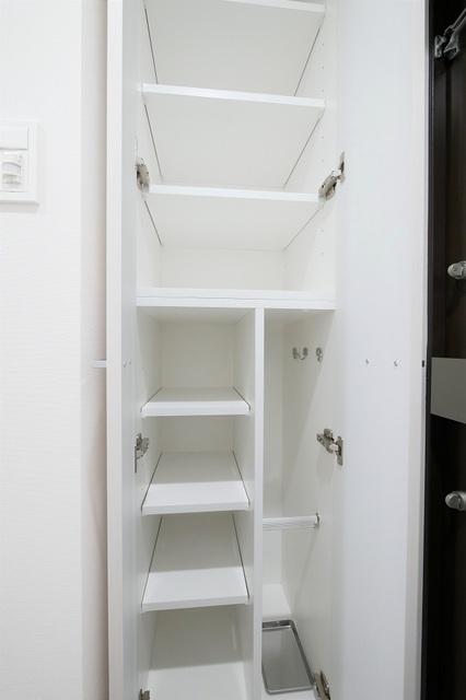プレミアムキューブ大岡山DEUX 室内